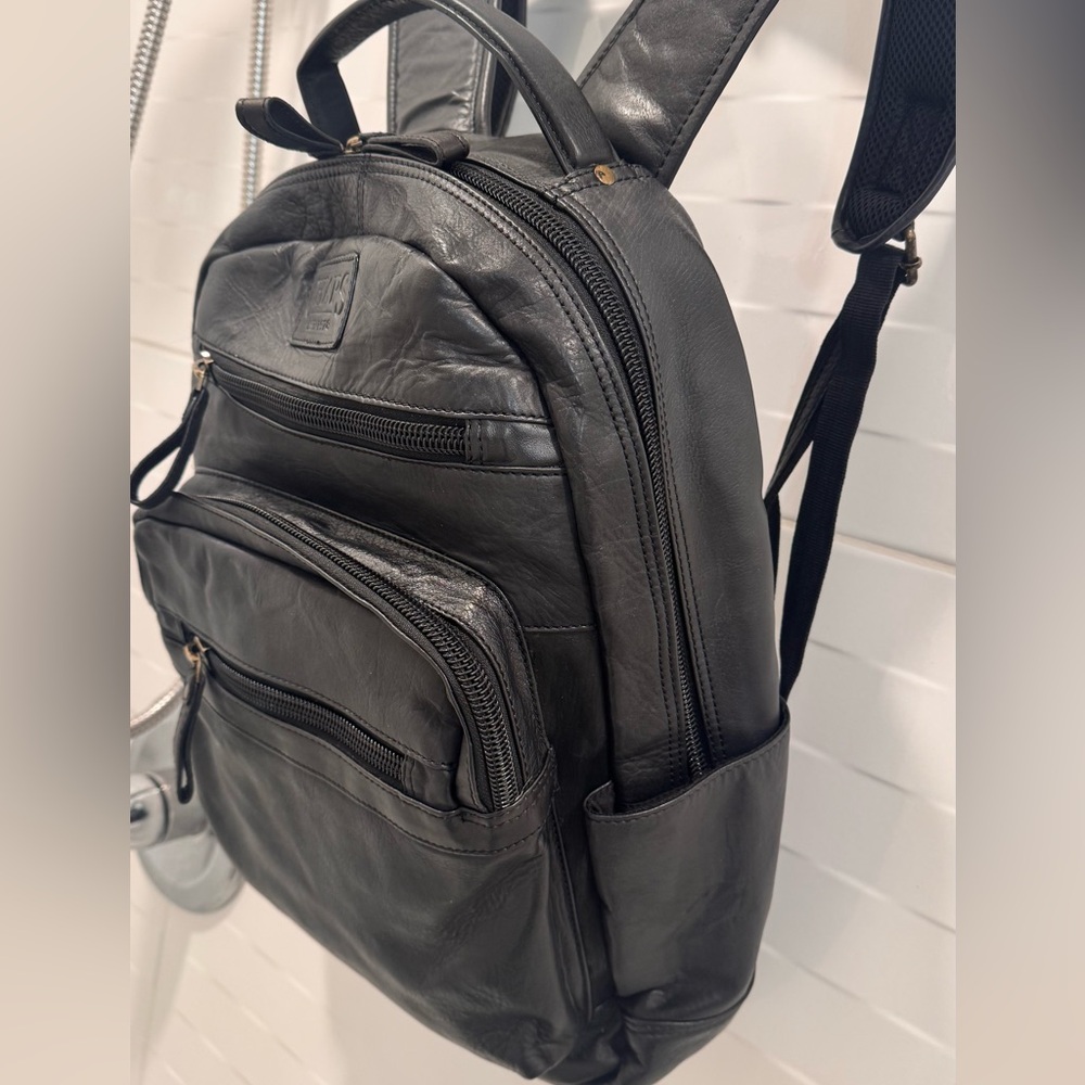 Leather bag pack